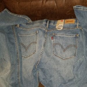525 levis
